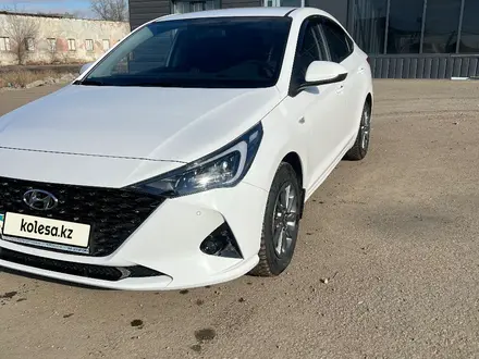 Hyundai Accent 2021 года за 8 500 000 тг. в Жезказган – фото 8