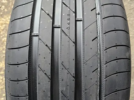 2026 ФИНЛЯНДИЯ NOKIAN HAKKA BLACK 3 255/40 R21 102W за 120 000 тг. в Алматы