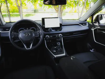 Toyota RAV4 2025 года за 18 000 000 тг. в Астана – фото 22
