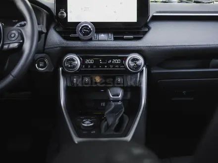 Toyota RAV4 2025 года за 18 000 000 тг. в Астана – фото 24
