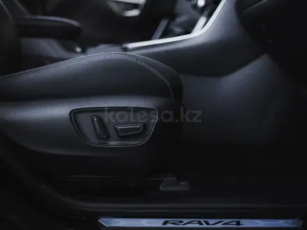Toyota RAV4 2025 года за 18 000 000 тг. в Астана – фото 48