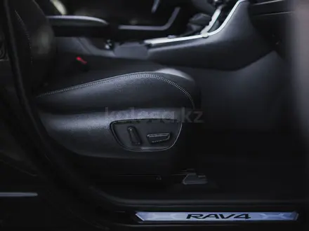 Toyota RAV4 2025 года за 18 000 000 тг. в Астана – фото 52