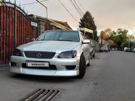 Toyota Altezza 2002 года за 4 250 000 тг. в Алматы