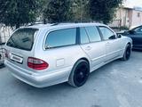 Mercedes-Benz E 280 2001 годаүшін3 700 000 тг. в Актау – фото 2