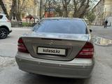 Mercedes-Benz C 180 2005 года за 3 900 000 тг. в Шымкент – фото 5