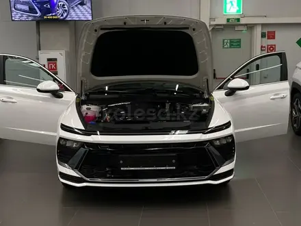 Hyundai Sonata 2024 года за 13 000 000 тг. в Алматы – фото 3