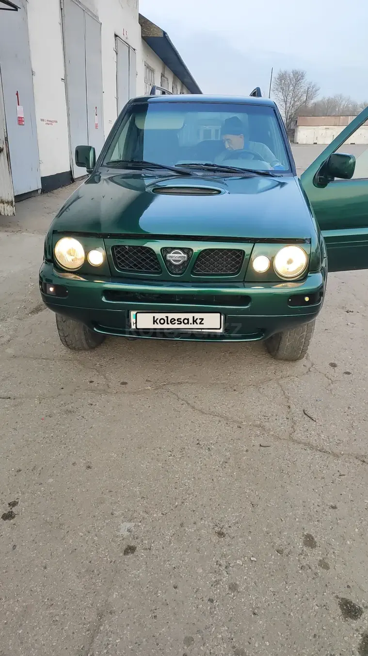 Nissan Terrano, 1998