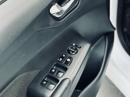 Hyundai Accent 2022 года за 6 400 000 тг. в Алматы – фото 13