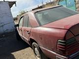 Mercedes-Benz E 200 1987 годаүшін450 000 тг. в Жезказган – фото 3