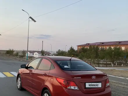 Hyundai Accent 2013 года за 5 600 000 тг. в Байконыр – фото 4