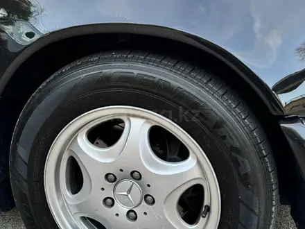 Mercedes-Benz S 320 1998 года за 12 900 000 тг. в Алматы – фото 25