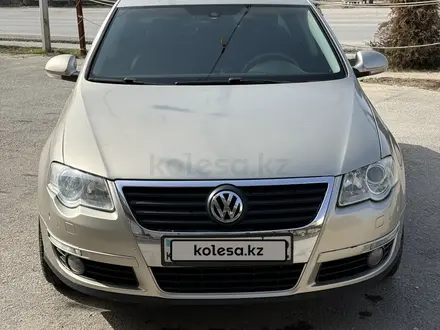 Volkswagen Passat 2007 года за 3 250 000 тг. в Шымкент – фото 2