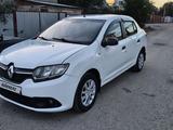 Renault Logan 2018 года за 2 850 000 тг. в Актобе – фото 2