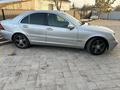 Mercedes-Benz C 200 2001 года за 3 300 000 тг. в Кокшетау – фото 13