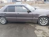 Mercedes-Benz E 230 1991 годаfor2 200 000 тг. в Шымкент