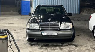 Mercedes-Benz E 200 1993 года за 1 999 999 тг. в Шымкент