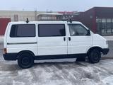 Volkswagen Caravelle 1995 года за 4 000 000 тг. в Кызылорда – фото 3