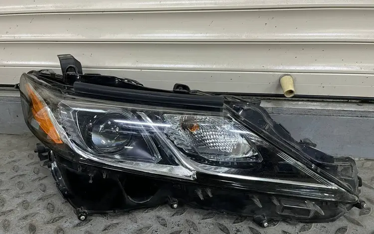 Фара передняя за 9 810 тг. в Алматы