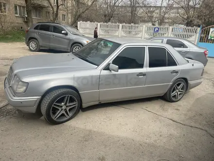 Mercedes-Benz E 280 1993 года за 2 700 000 тг. в Шымкент – фото 11