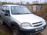 Chevrolet Niva 2014 годаүшін2 700 000 тг. в Уральск – фото 3