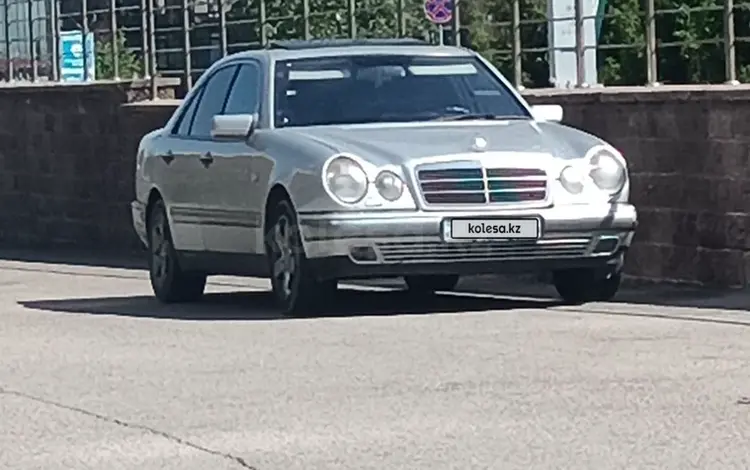 Mercedes-Benz E 280 1996 года за 3 800 000 тг. в Алматы