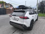 Toyota RAV4 2020 годаүшін9 900 000 тг. в Алматы – фото 2
