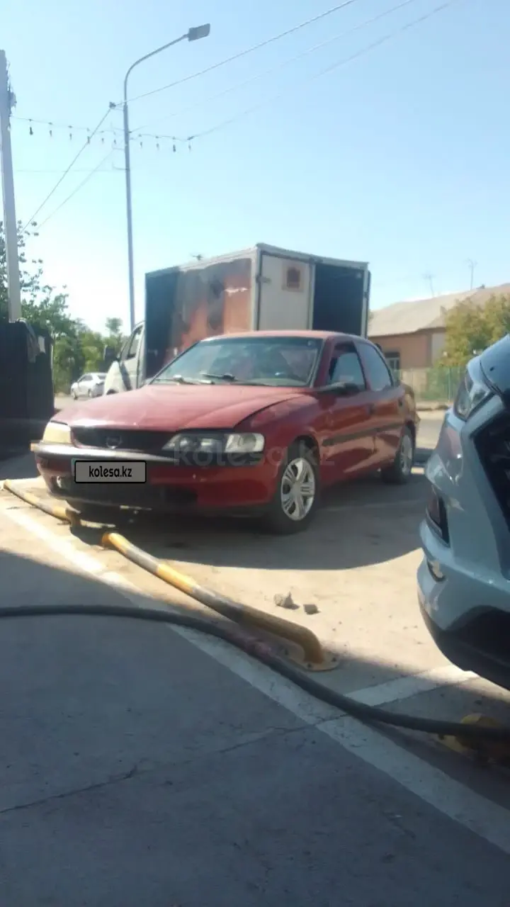 Opel Vectra, 1999