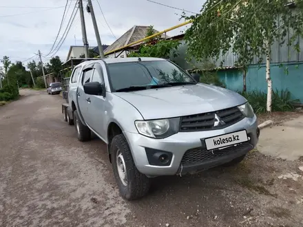 Mitsubishi L200 2011 года за 6 500 000 тг. в Алматы