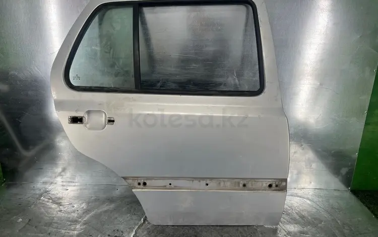 Привозная Задняя правая дверь Volkswagen Golf 3 за 25 000 тг. в Астана