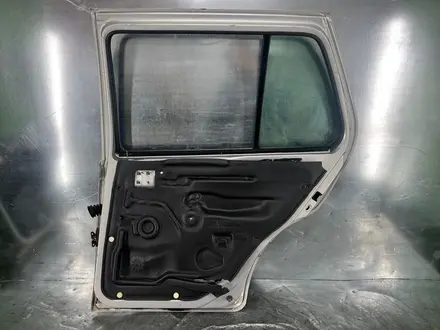 Привозная Задняя правая дверь Volkswagen Golf 3 за 25 000 тг. в Астана – фото 2