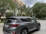 Hyundai Santa Fe 2020 года за 14 200 000 тг. в Астана – фото 5