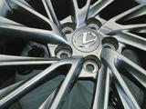 Диски Lexus R18 с шинами YKOHAMA 235/55. Пробег 4 мес. за 450 000 тг. в Атырау