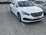 Hyundai Sonata 2015 года за 10 940 000 тг. в Караганда