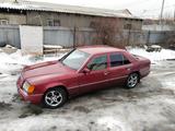 Mercedes-Benz E 220 1994 года за 1 750 000 тг. в Алматы – фото 3