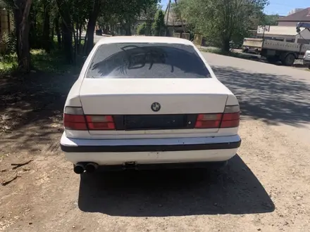 BMW 520 1991 года за 700 000 тг. в Астана