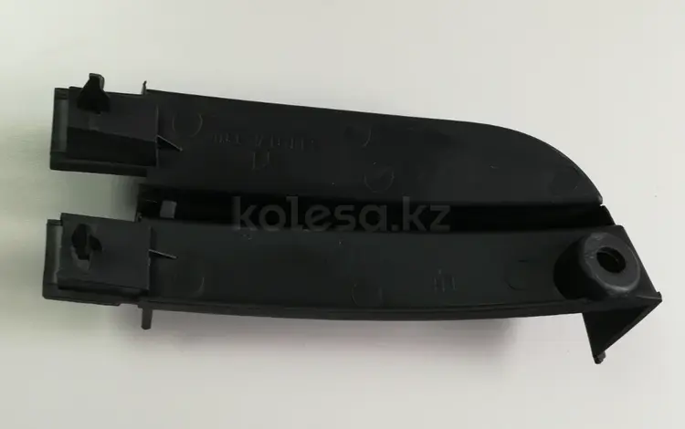 Заглушка противотуманки L CARINA E за 2 000 тг. в Усть-Каменогорск