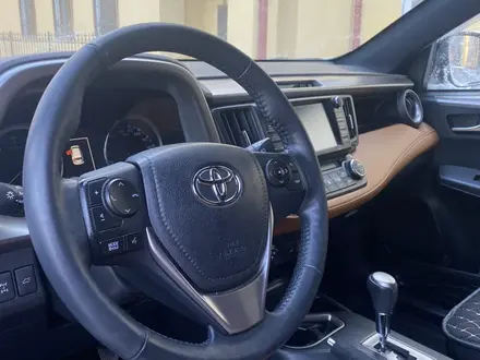 Toyota RAV4 2018 года за 15 700 000 тг. в Темиртау – фото 5