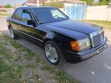 Mercedes-Benz E 280 1993 года за 2 300 000 тг. в Шымкент