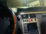 Mercedes-Benz E 320 1997 года за 2 700 000 тг. в Тараз – фото 2