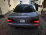 Mercedes-Benz E 320 1997 года за 2 700 000 тг. в Тараз – фото 3