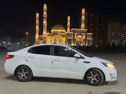 Kia Rio 2014 года за 4 500 000 тг. в Астана