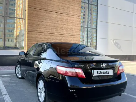 Toyota Camry 2008 года за 6 100 000 тг. в Атырау – фото 7