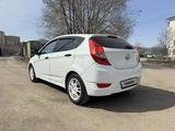 Hyundai Solaris 2011 года за 4 000 000 тг. в Актобе – фото 4