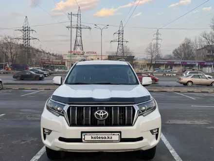 Toyota Land Cruiser Prado 2019 года за 19 000 000 тг. в Алматы – фото 4