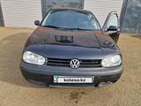 Volkswagen Golf 1998 года за 1 500 000 тг. в Уральск