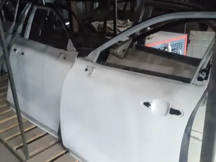 Дверь капот крылья за 50 000 тг. в Алматы