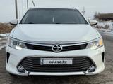 Toyota Camry 2015 года за 9 500 000 тг. в Шымкент