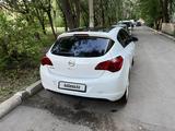 Opel Astra 2011 года за 1 200 000 тг. в Караганда – фото 5