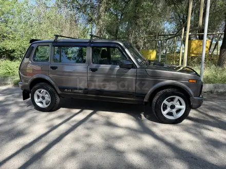 ВАЗ (Lada) Lada 2121 2020 года за 5 400 000 тг. в Алматы – фото 8