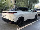 Lexus RZ 2023 года за 25 000 000 тг. в Алматы – фото 3